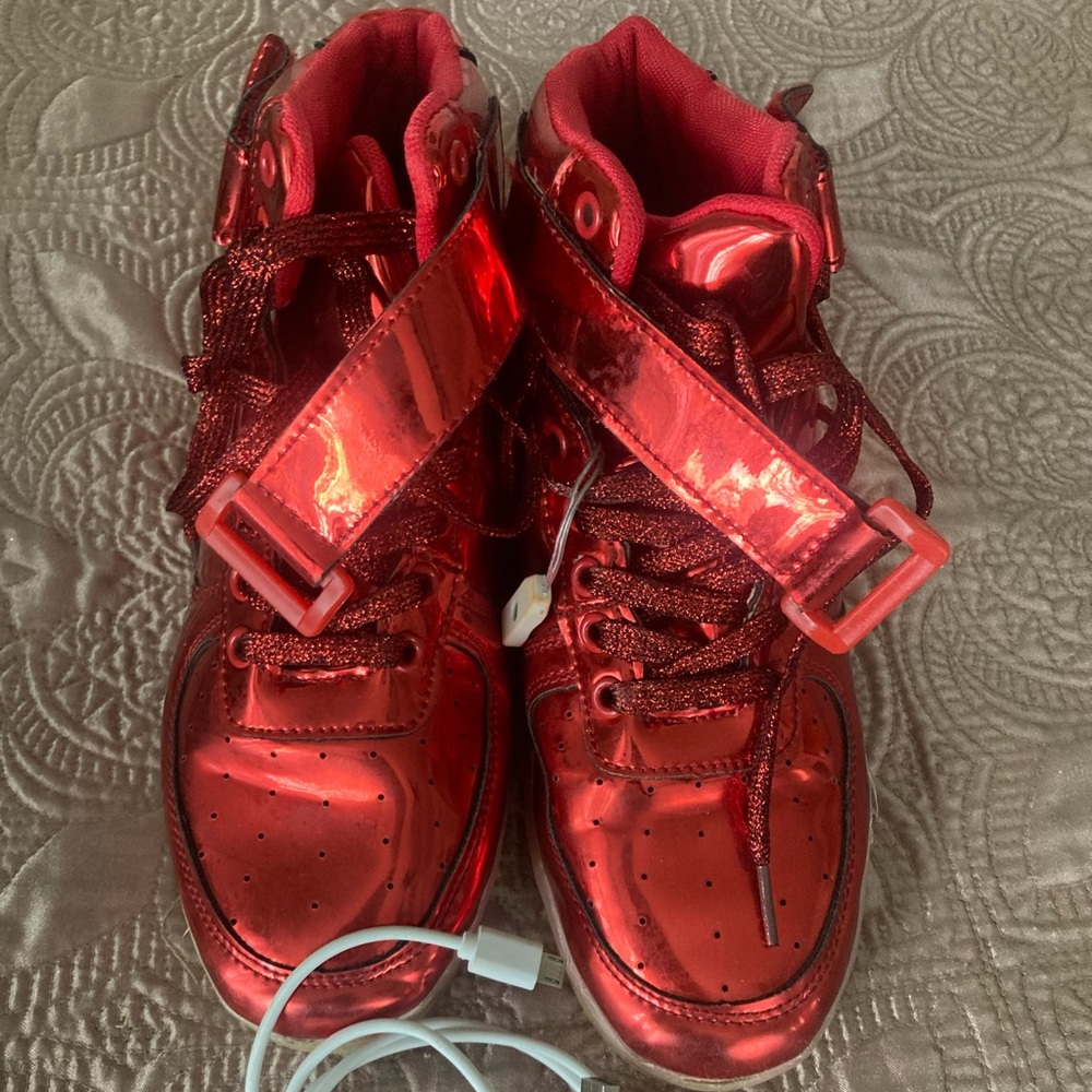 Hoverkicks Red Foil